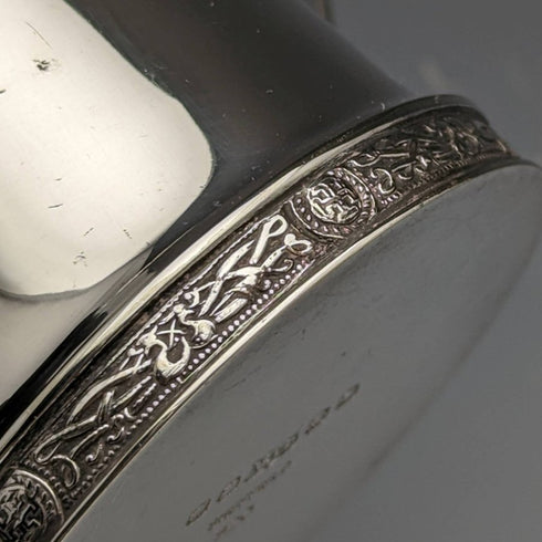 英国ヴィンテージ シルバープレート製マグカップ